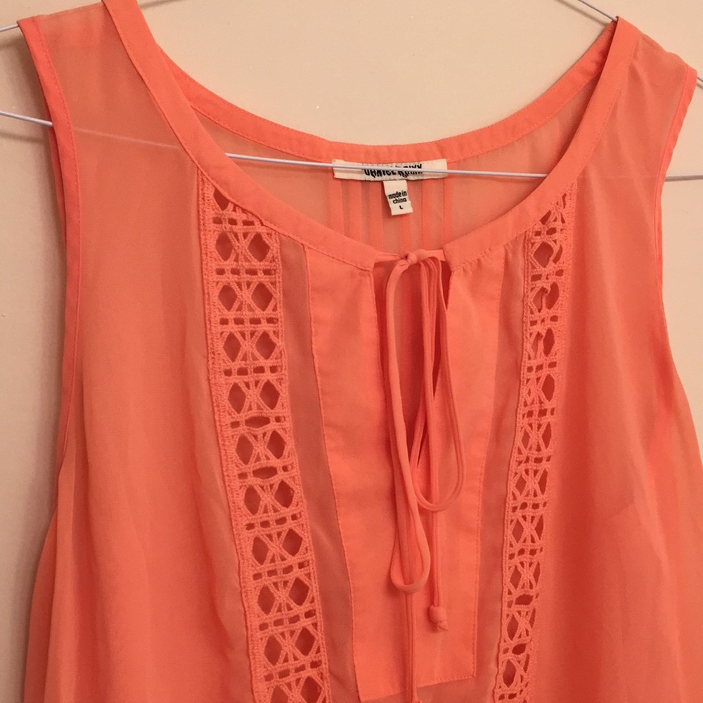 EUC Sleeveless sheer Blouse / Loose fit - Picture 1 of 14